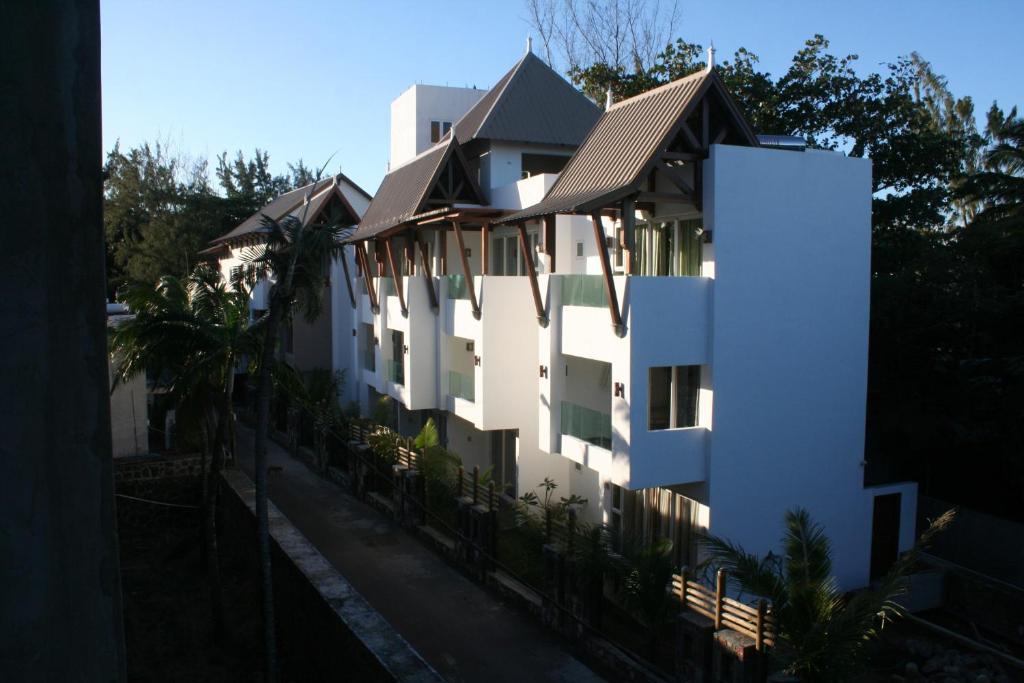 Dodola Lodge Pereybere Beach Екстер'єр фото